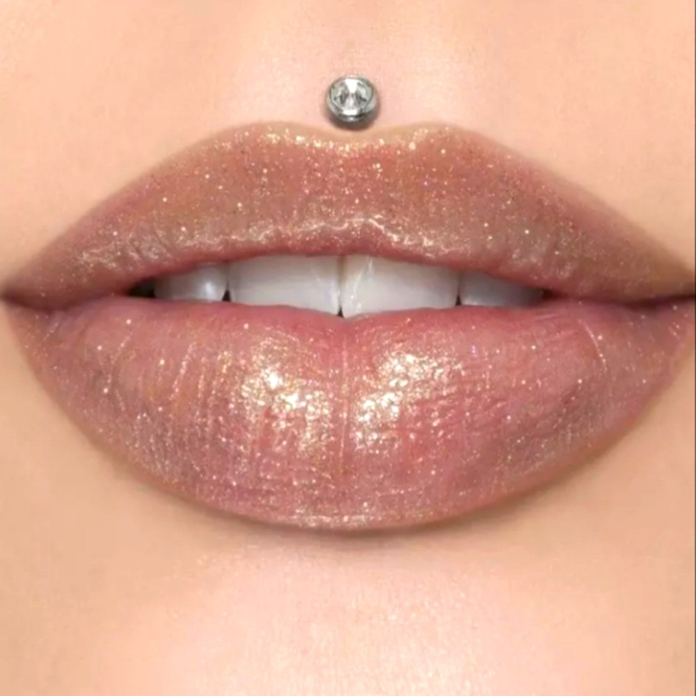Jeffree Star, The Gloss, in Beaded Glass. 💯%Authentic. NWT NIB 🤩🔥⭐